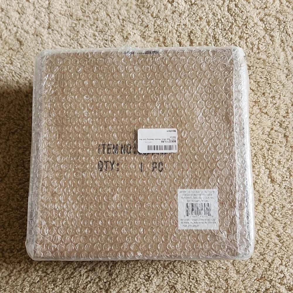 NWT Lilian Rose White Wooden Wedding Card Box - Picture 2 of 4